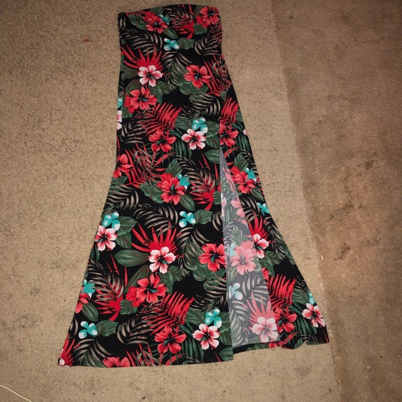 Maxi Dress - Picture 2 of 2